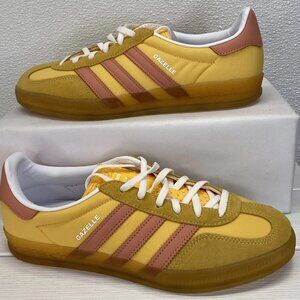 adidas Gazelle Indoor Suede Sneakers Women’s 9 Clay/Coral